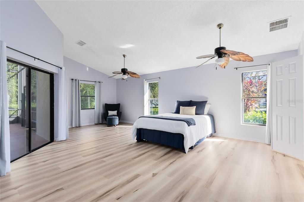 Active With Contract: $549,900 (4 beds, 3 baths, 2579 Square Feet)