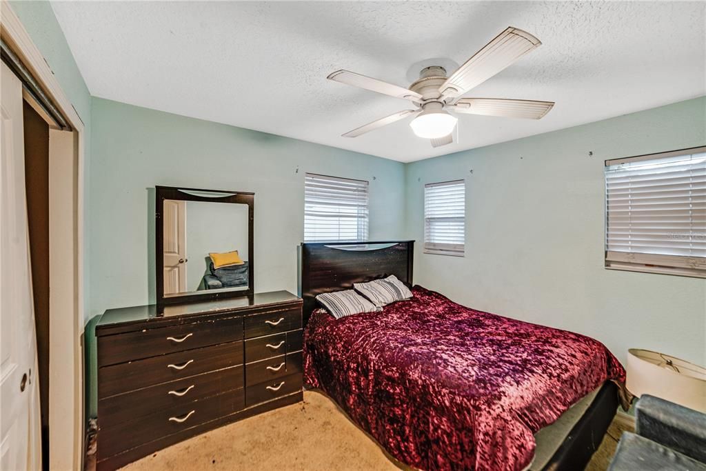 待售: $459,990 (5 贝兹, 3 浴室, 3033 平方英尺)