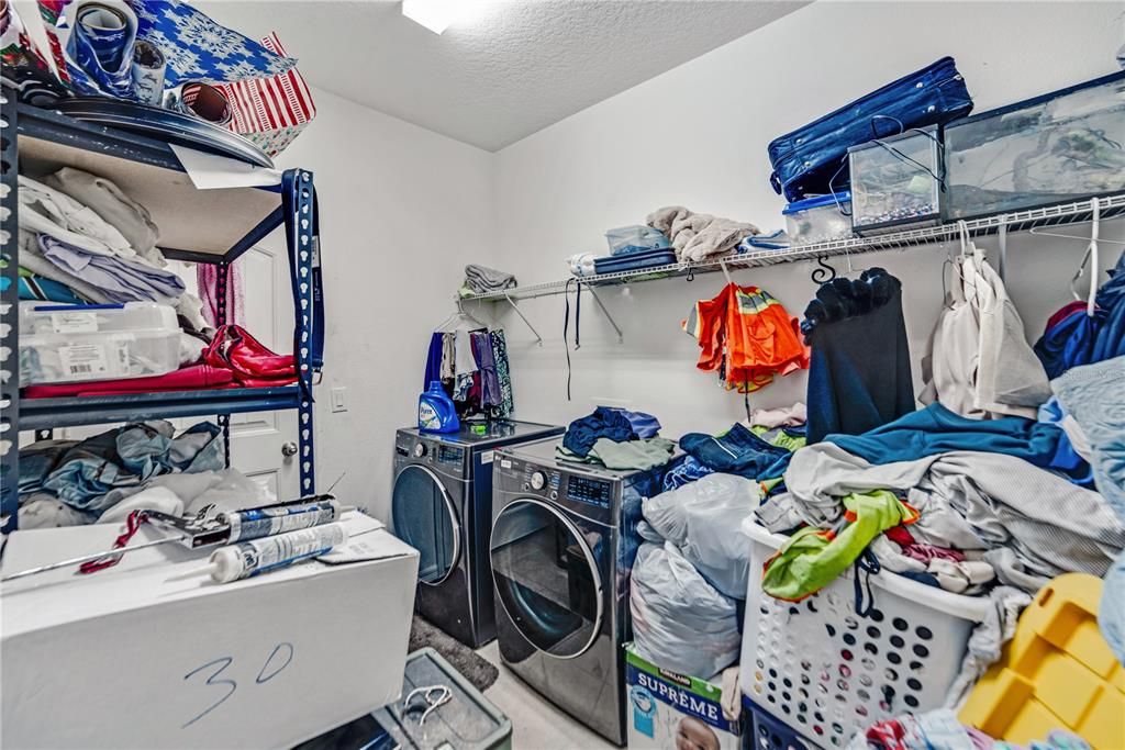 待售: $459,990 (5 贝兹, 3 浴室, 3033 平方英尺)