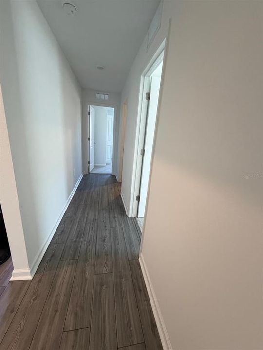 В аренду: $2,300 (4 спален, 2 ванн, 1821 Квадратных фут)