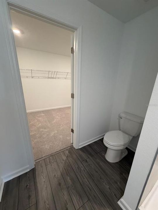 В аренду: $2,300 (4 спален, 2 ванн, 1821 Квадратных фут)