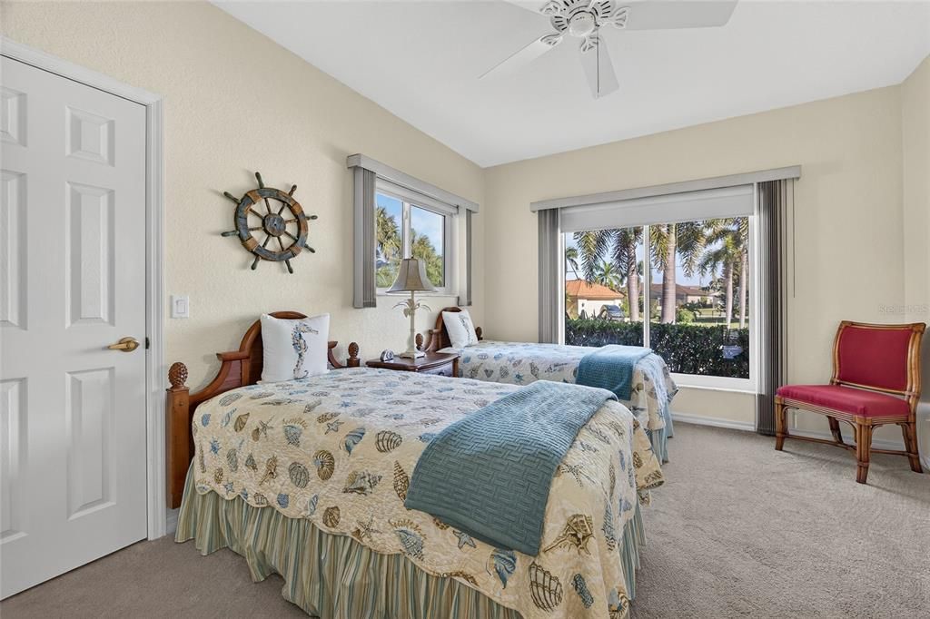 En Venta: $750,000 (3 camas, 2 baños, 2061 Pies cuadrados)