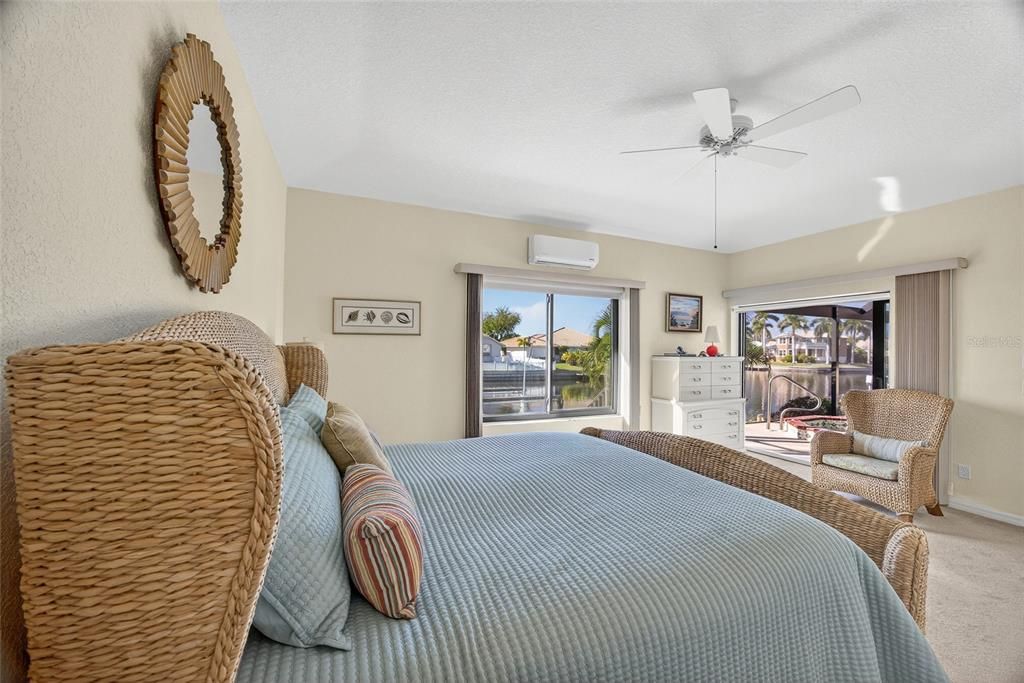 En Venta: $750,000 (3 camas, 2 baños, 2061 Pies cuadrados)