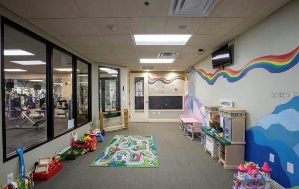 For Rent: $1,000 (1 beds, 1 baths, 482 Square Feet)