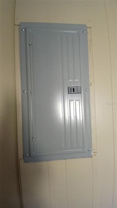 На продажу: $109,500 (2 спален, 2 ванн, 1152 Квадратных фут)