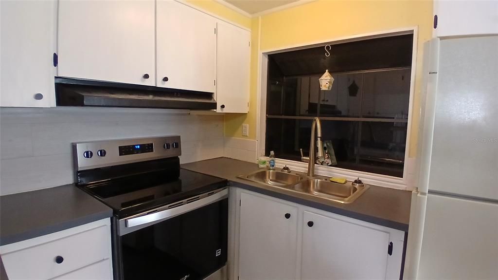 待售: $109,500 (2 贝兹, 2 浴室, 1152 平方英尺)