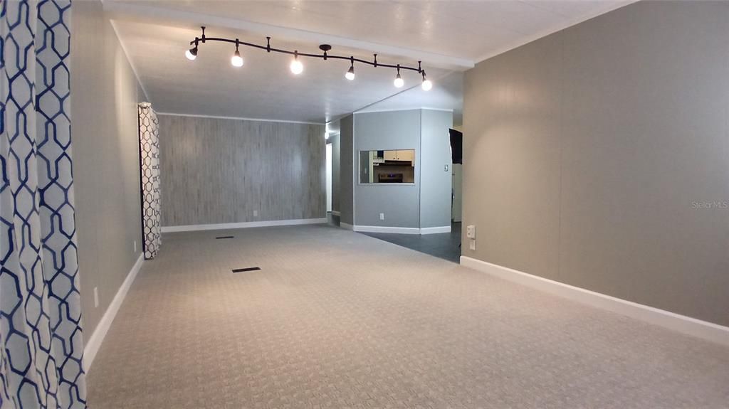 待售: $109,500 (2 贝兹, 2 浴室, 1152 平方英尺)