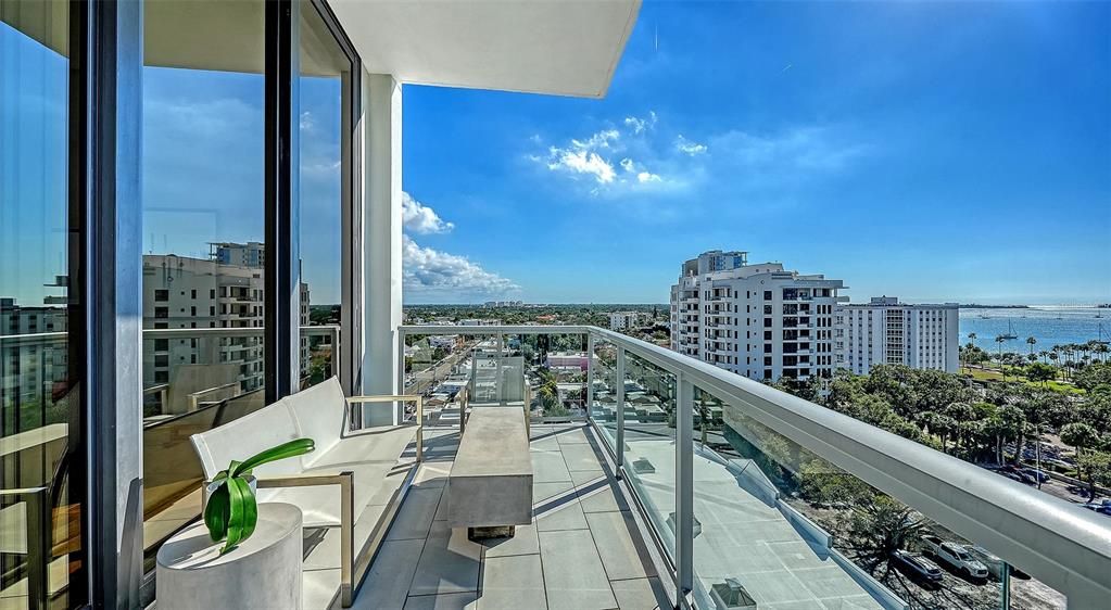 На продажу: $2,250,000 (3 спален, 3 ванн, 2291 Квадратных фут)