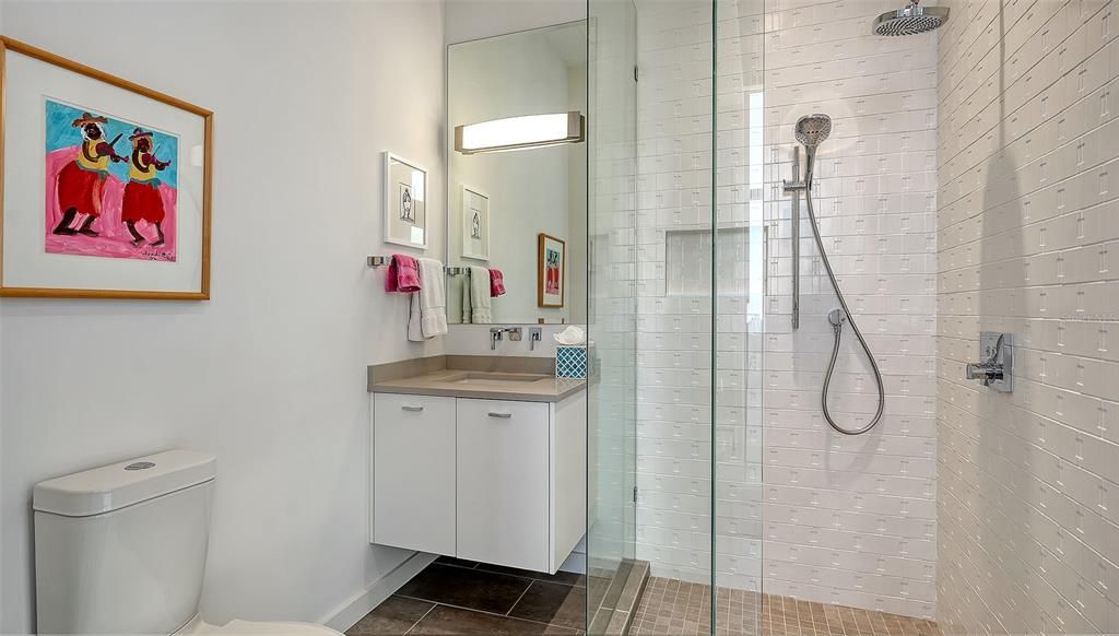 На продажу: $2,250,000 (3 спален, 3 ванн, 2291 Квадратных фут)