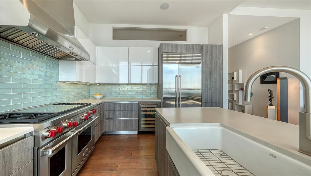 На продажу: $2,250,000 (3 спален, 3 ванн, 2291 Квадратных фут)