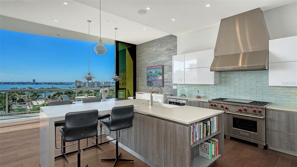 На продажу: $2,250,000 (3 спален, 3 ванн, 2291 Квадратных фут)