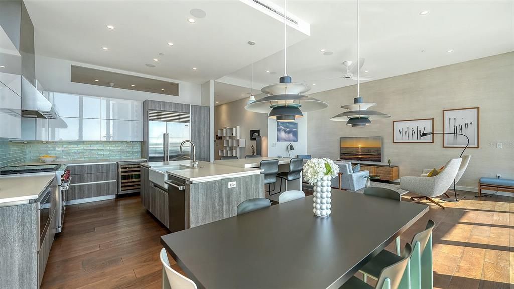 На продажу: $2,250,000 (3 спален, 3 ванн, 2291 Квадратных фут)