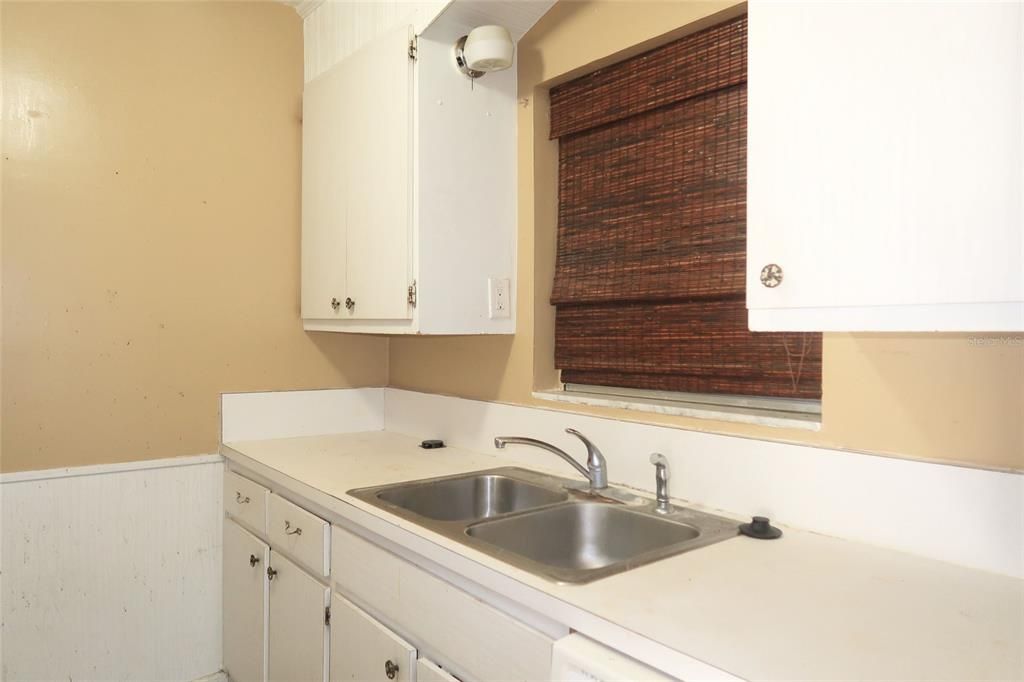 En Venta: $359,900 (0 camas, 0 baños, 2466 Pies cuadrados)