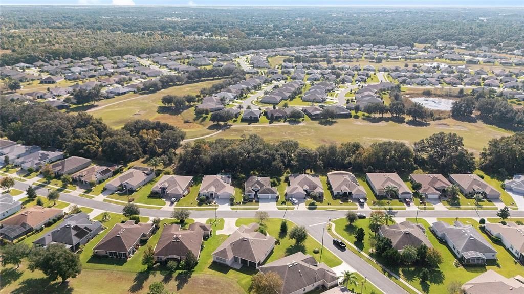 На продажу: $399,900 (3 спален, 2 ванн, 1888 Квадратных фут)