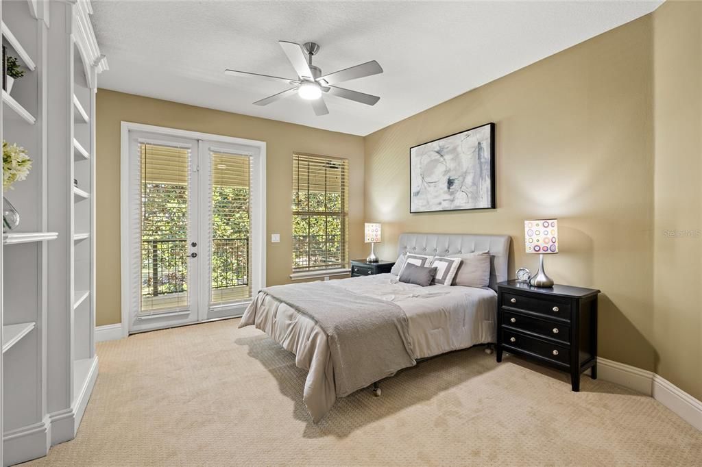 For Sale: $2,600,000 (5 beds, 4 baths, 5366 Square Feet)