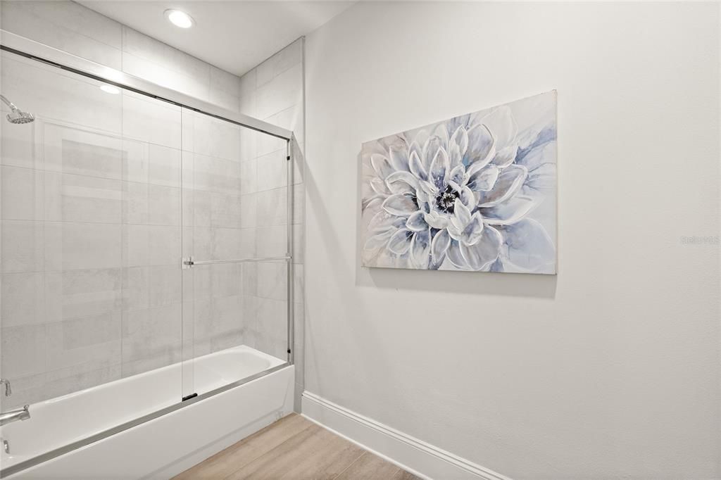 For Sale: $2,600,000 (5 beds, 4 baths, 5366 Square Feet)