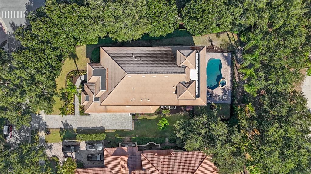 For Sale: $2,600,000 (5 beds, 4 baths, 5366 Square Feet)