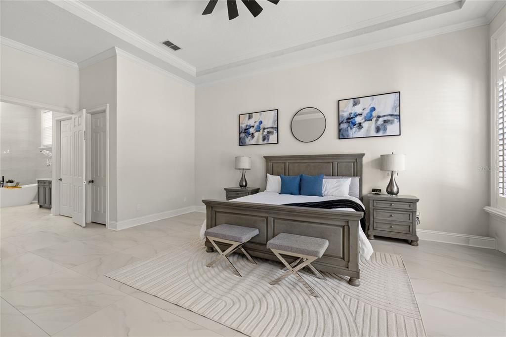 For Sale: $2,600,000 (5 beds, 4 baths, 5366 Square Feet)