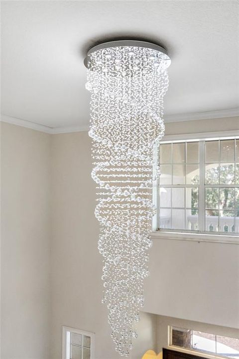 For Sale: $2,600,000 (5 beds, 4 baths, 5366 Square Feet)