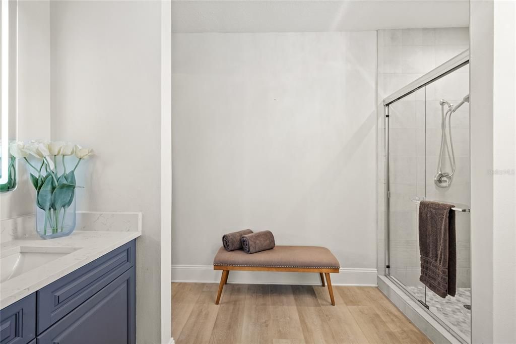 For Sale: $2,600,000 (5 beds, 4 baths, 5366 Square Feet)