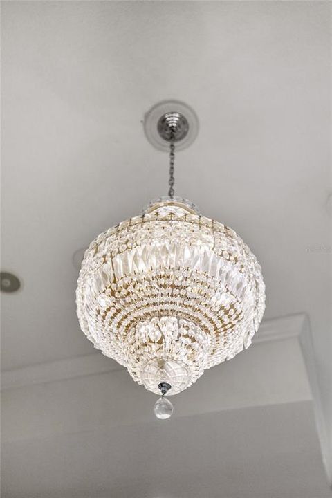 For Sale: $2,600,000 (5 beds, 4 baths, 5366 Square Feet)