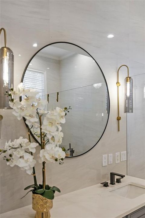 For Sale: $2,600,000 (5 beds, 4 baths, 5366 Square Feet)