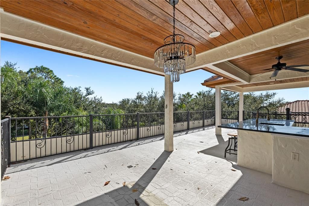 For Sale: $2,600,000 (5 beds, 4 baths, 5366 Square Feet)