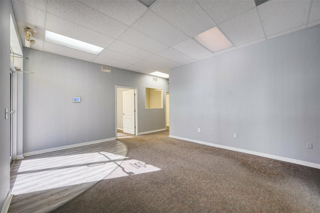 На продажу: $57,600 (0 спален, 0 ванн, 2441 Квадратных фут)