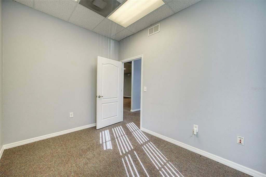 На продажу: $57,600 (0 спален, 0 ванн, 2441 Квадратных фут)