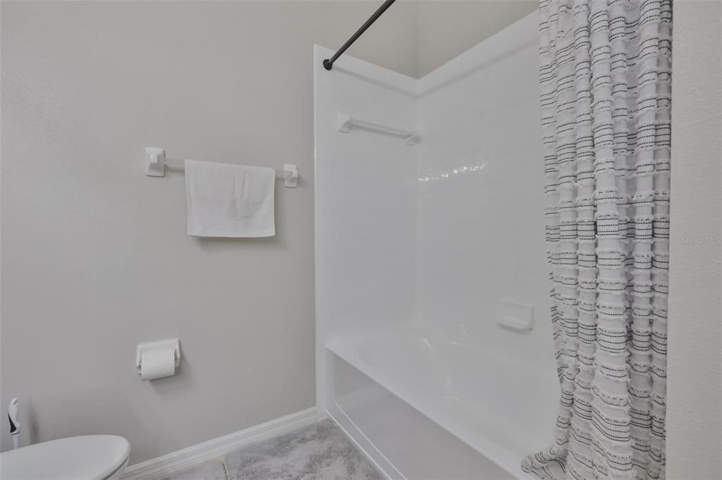 待售: $260,000 (3 贝兹, 2 浴室, 1578 平方英尺)