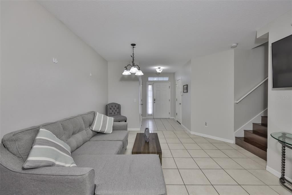 待售: $260,000 (3 贝兹, 2 浴室, 1578 平方英尺)