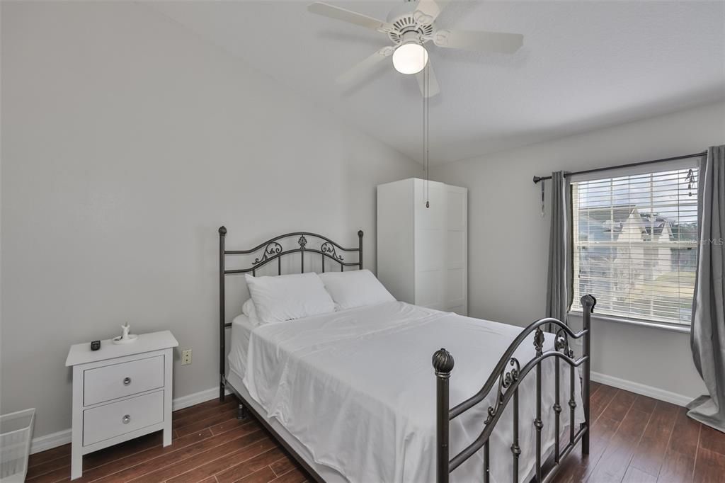 待售: $260,000 (3 贝兹, 2 浴室, 1578 平方英尺)