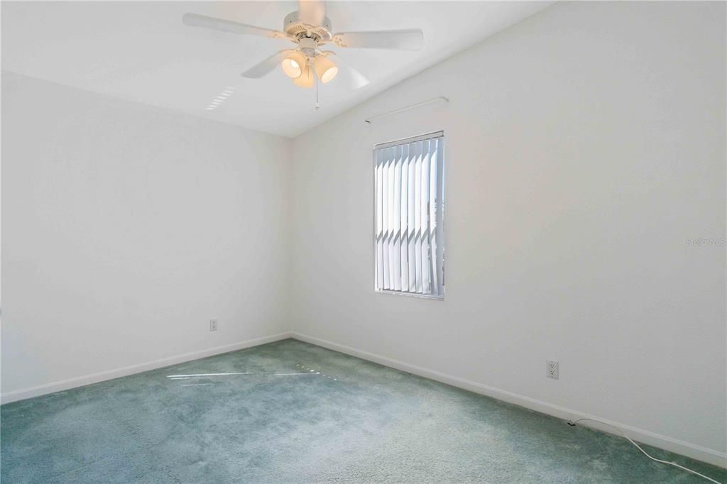 For Sale: $229,900 (2 beds, 2 baths, 1368 Square Feet)