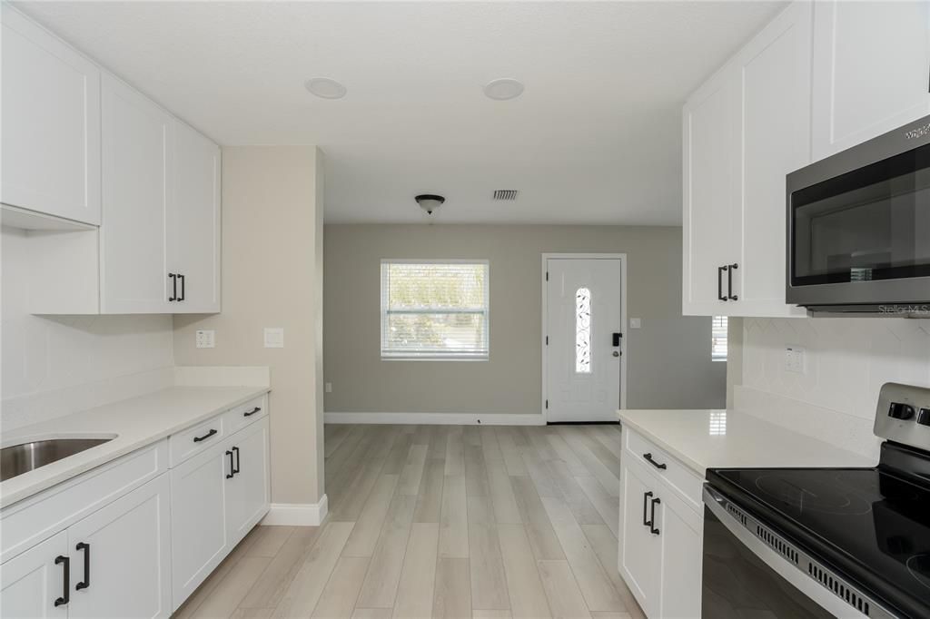 En Renta: $2,220 (3 camas, 2 baños, 1512 Pies cuadrados)