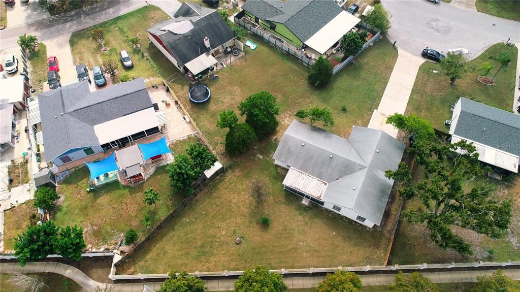 合同活跃: $395,000 (4 贝兹, 2 浴室, 1644 平方英尺)