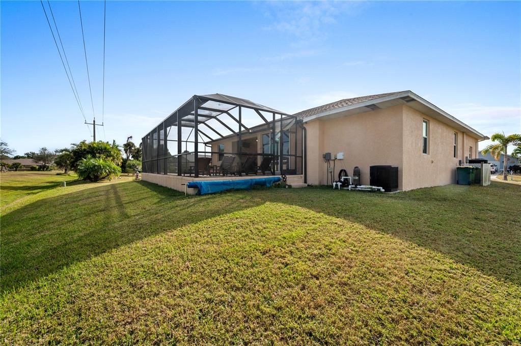 En Venta: $420,000 (3 camas, 2 baños, 1615 Pies cuadrados)