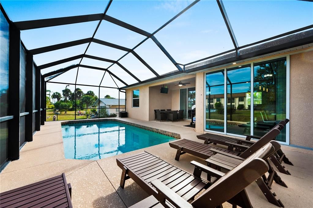 En Venta: $420,000 (3 camas, 2 baños, 1615 Pies cuadrados)