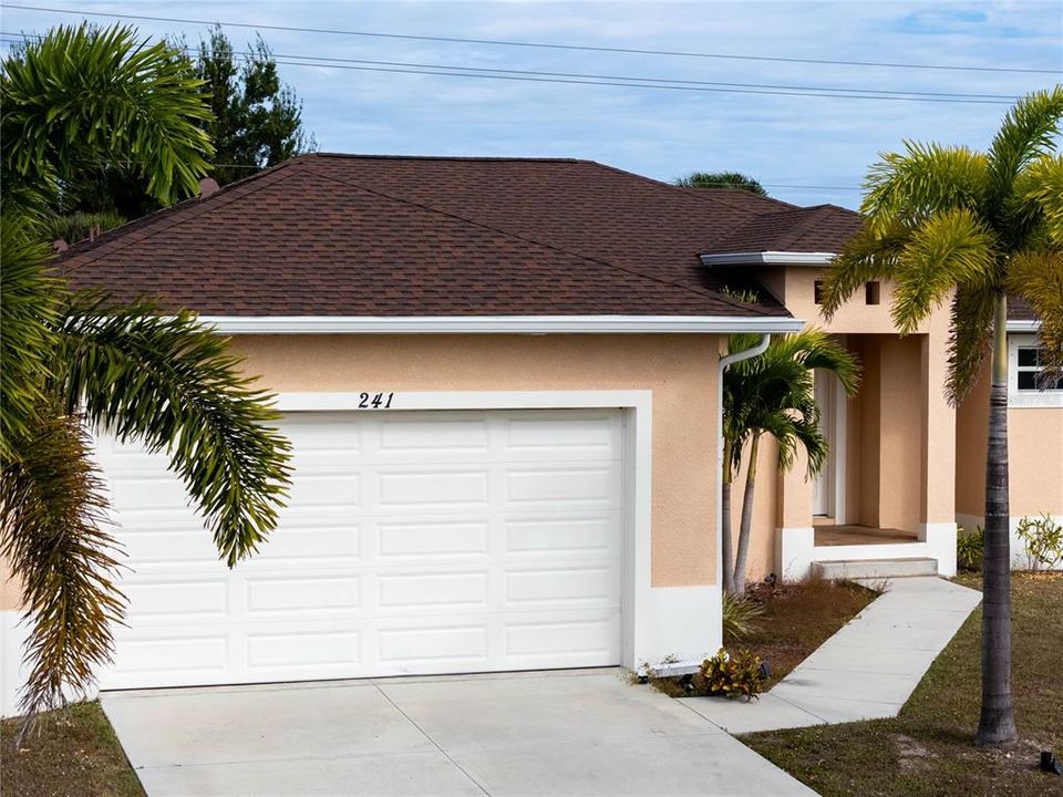 En Venta: $420,000 (3 camas, 2 baños, 1615 Pies cuadrados)