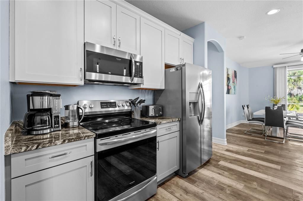 En Venta: $420,000 (3 camas, 2 baños, 1615 Pies cuadrados)