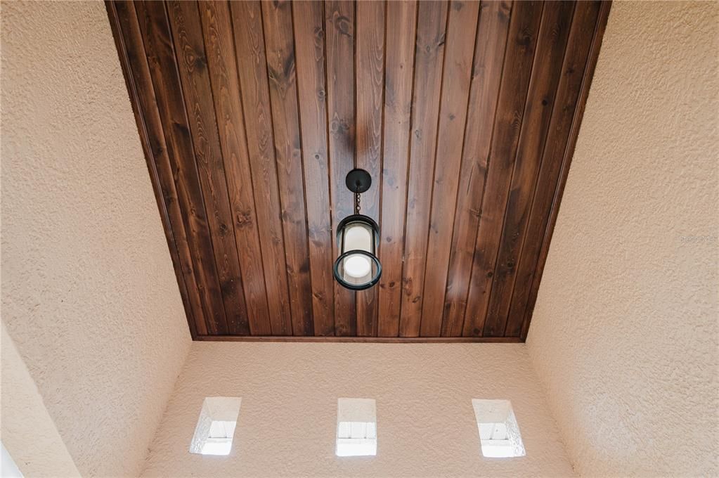 En Venta: $420,000 (3 camas, 2 baños, 1615 Pies cuadrados)