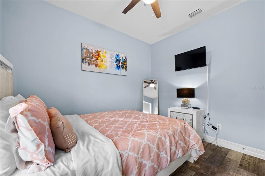 En Venta: $420,000 (3 camas, 2 baños, 1615 Pies cuadrados)