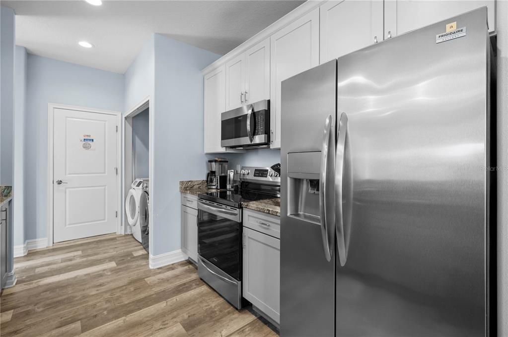 En Venta: $420,000 (3 camas, 2 baños, 1615 Pies cuadrados)