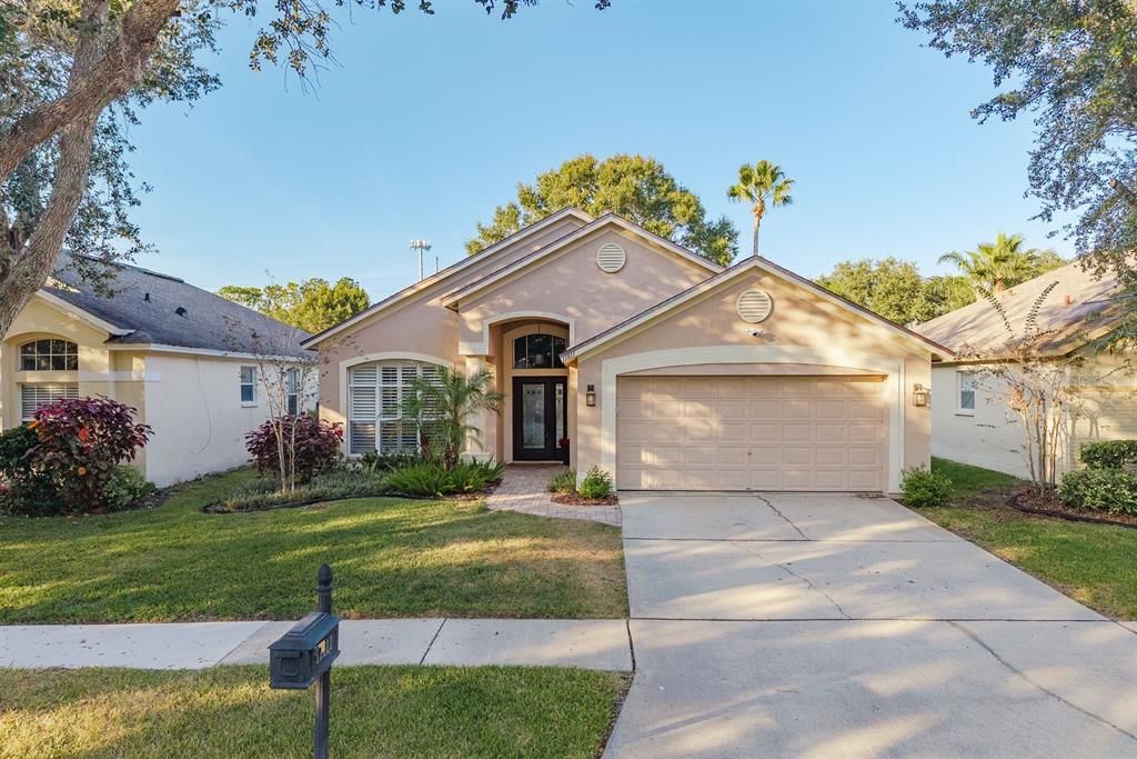 Active With Contract: $550,000 (4 beds, 2 baths, 1744 Square Feet)