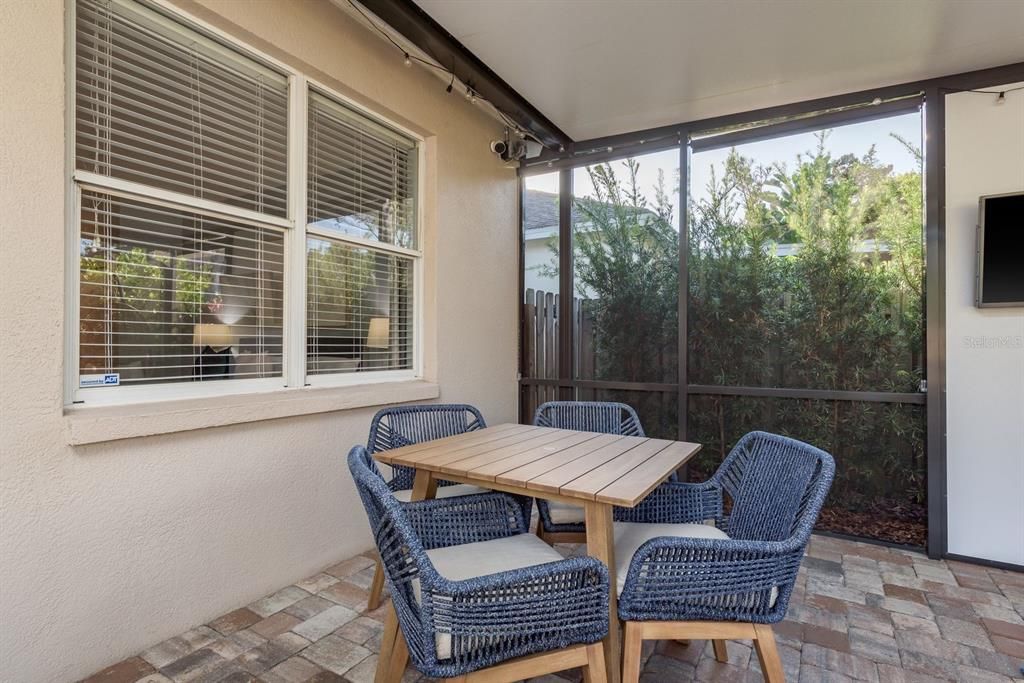 Active With Contract: $550,000 (4 beds, 2 baths, 1744 Square Feet)