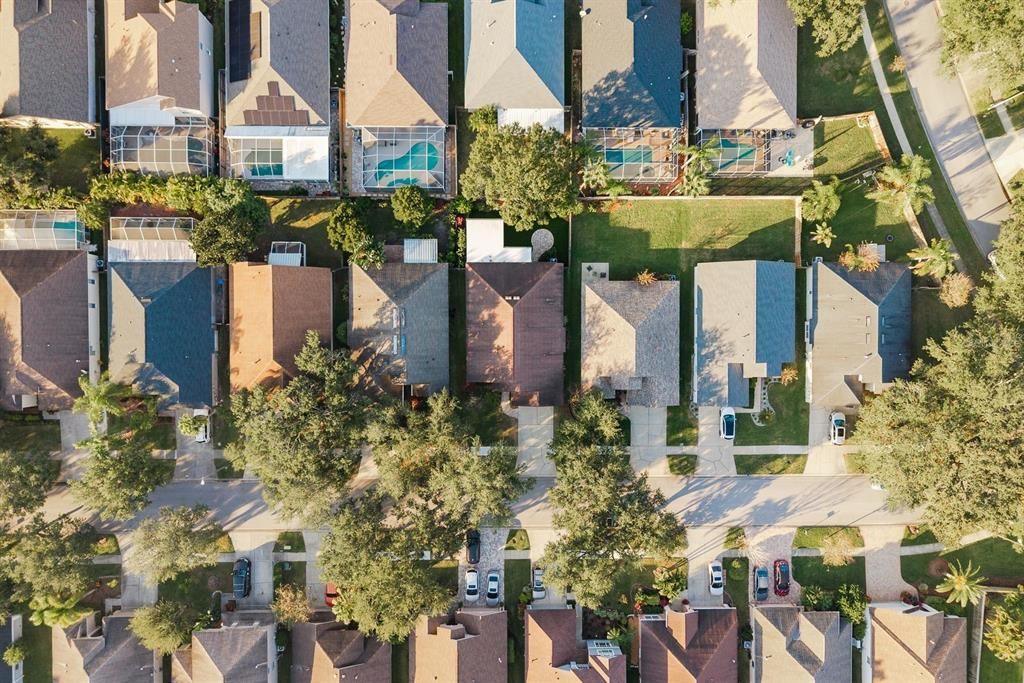 Active With Contract: $550,000 (4 beds, 2 baths, 1744 Square Feet)