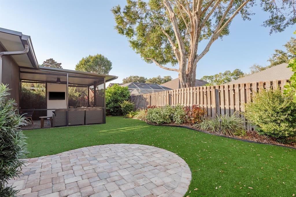 Active With Contract: $550,000 (4 beds, 2 baths, 1744 Square Feet)