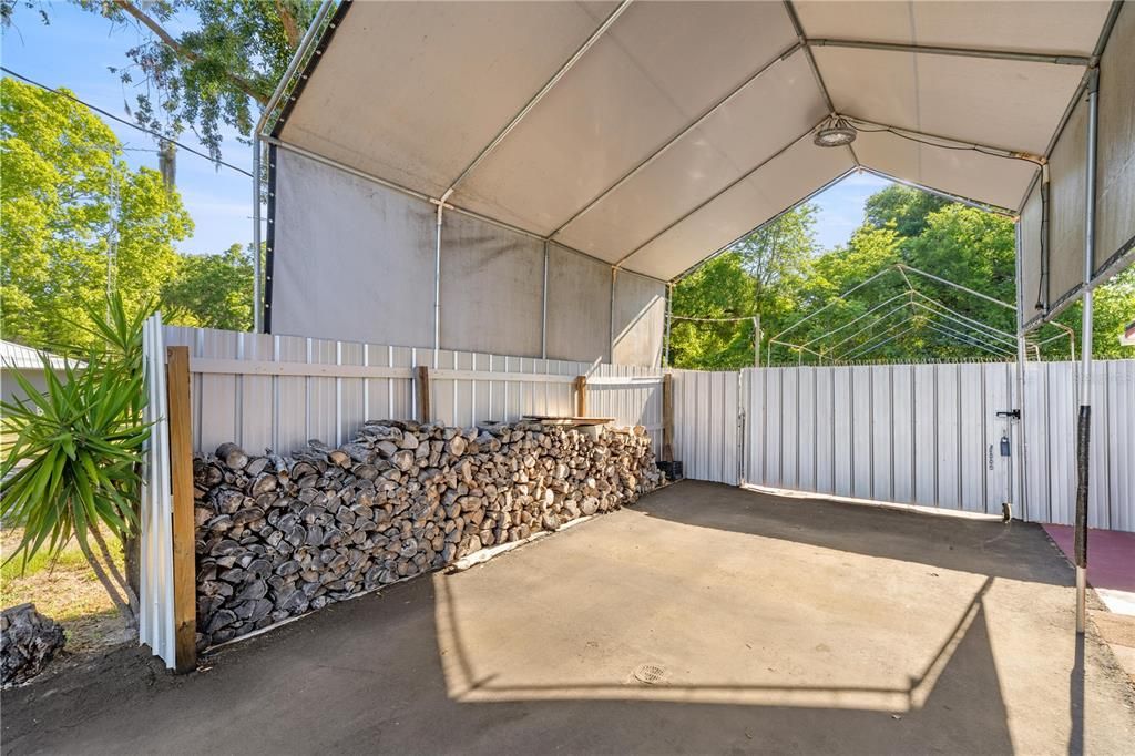 En Venta: $240,000 (3 camas, 2 baños, 1326 Pies cuadrados)