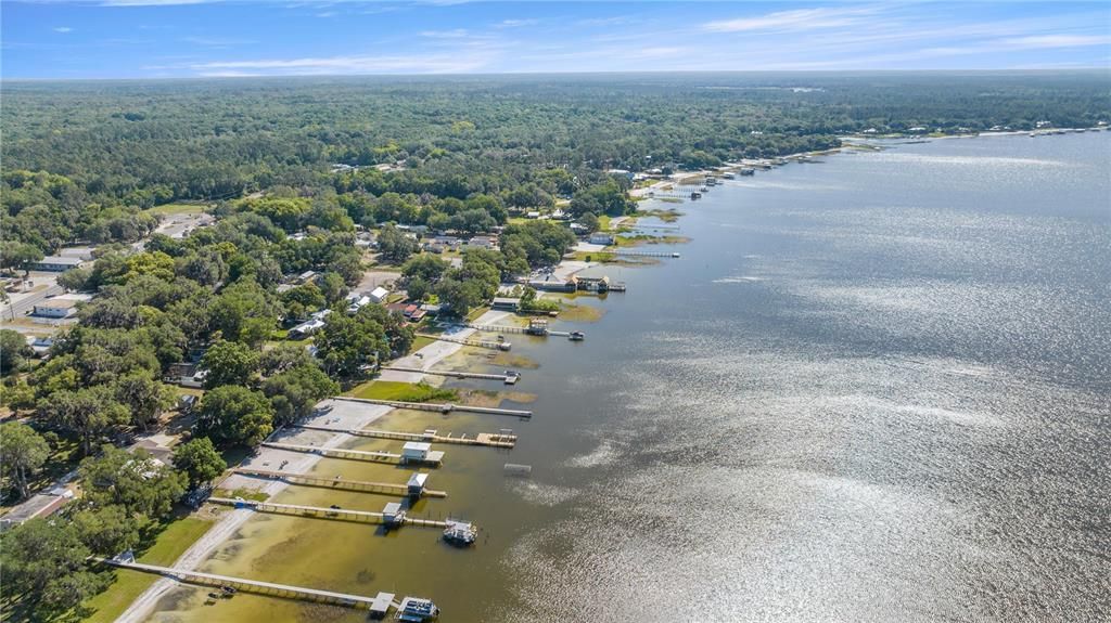 En Venta: $240,000 (3 camas, 2 baños, 1326 Pies cuadrados)