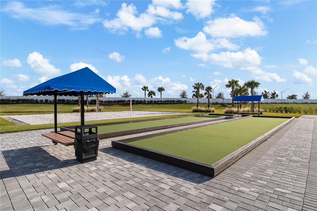 For Sale: $600,000 (3 beds, 3 baths, 2201 Square Feet)