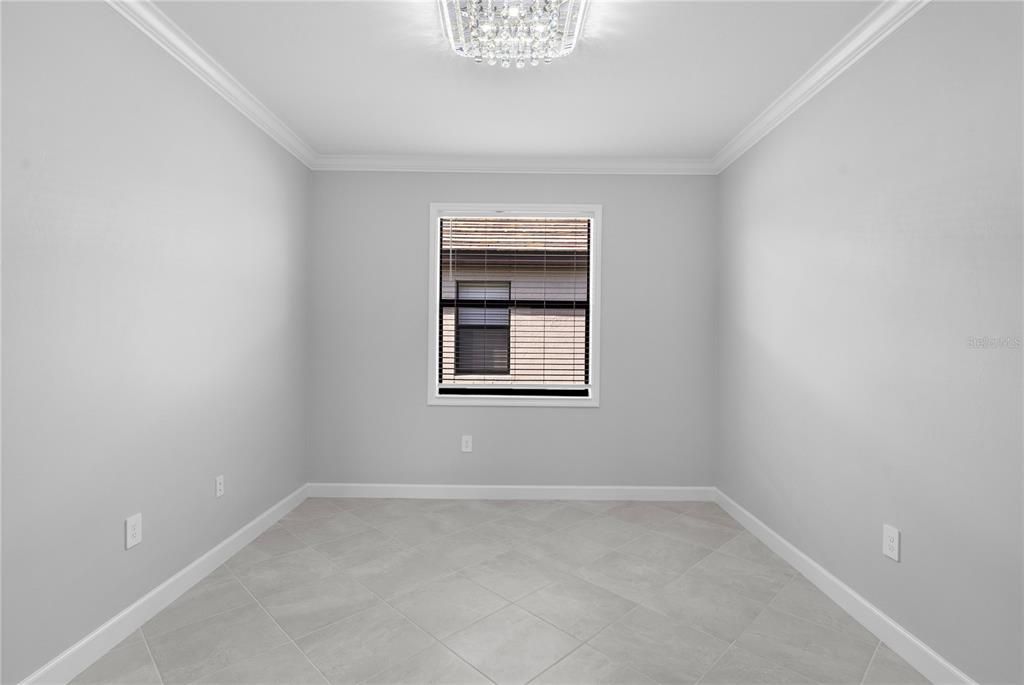 For Sale: $600,000 (3 beds, 3 baths, 2201 Square Feet)